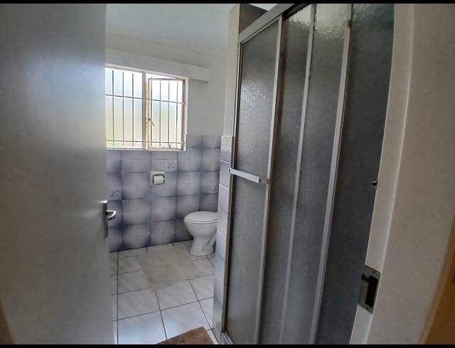 3 BEDROOM HOUSE FOR SALE IN LEONDALE